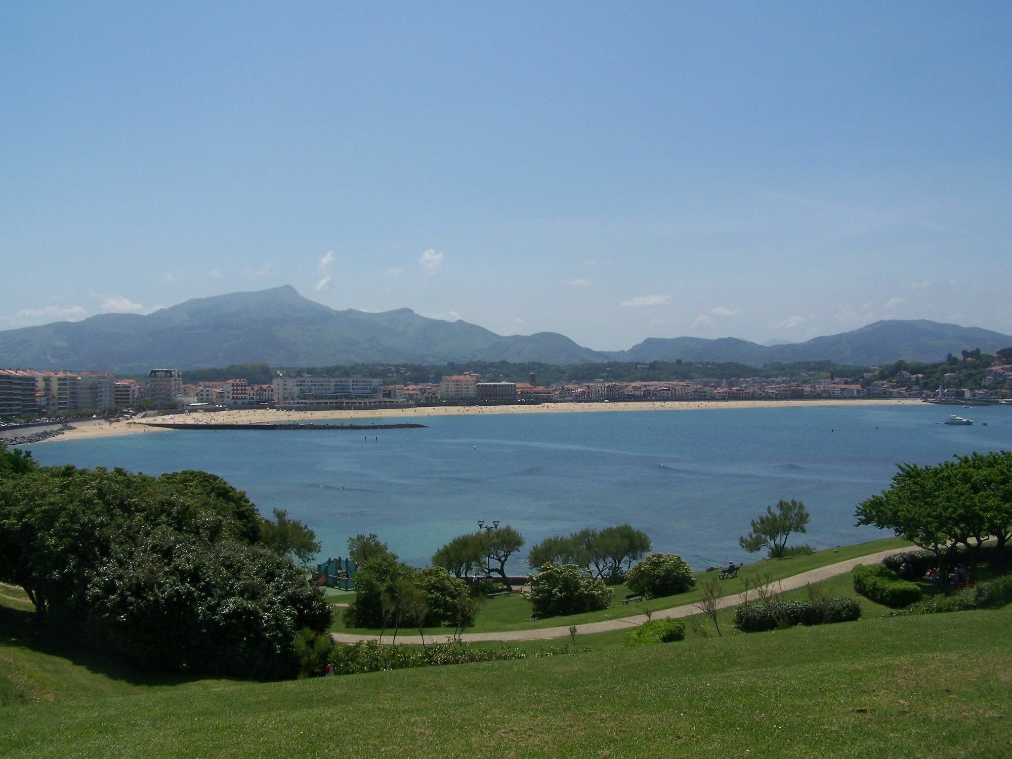 Hôtel&Spa Hélianthal by Thalazur Saint-Jean-de-Luz Esterno foto